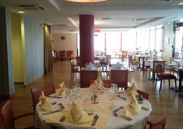 Résidence DOMITYS Les Sables d'Or : Résidences Services Seniors DOMITYS Les Sables d'Or - Restaurant